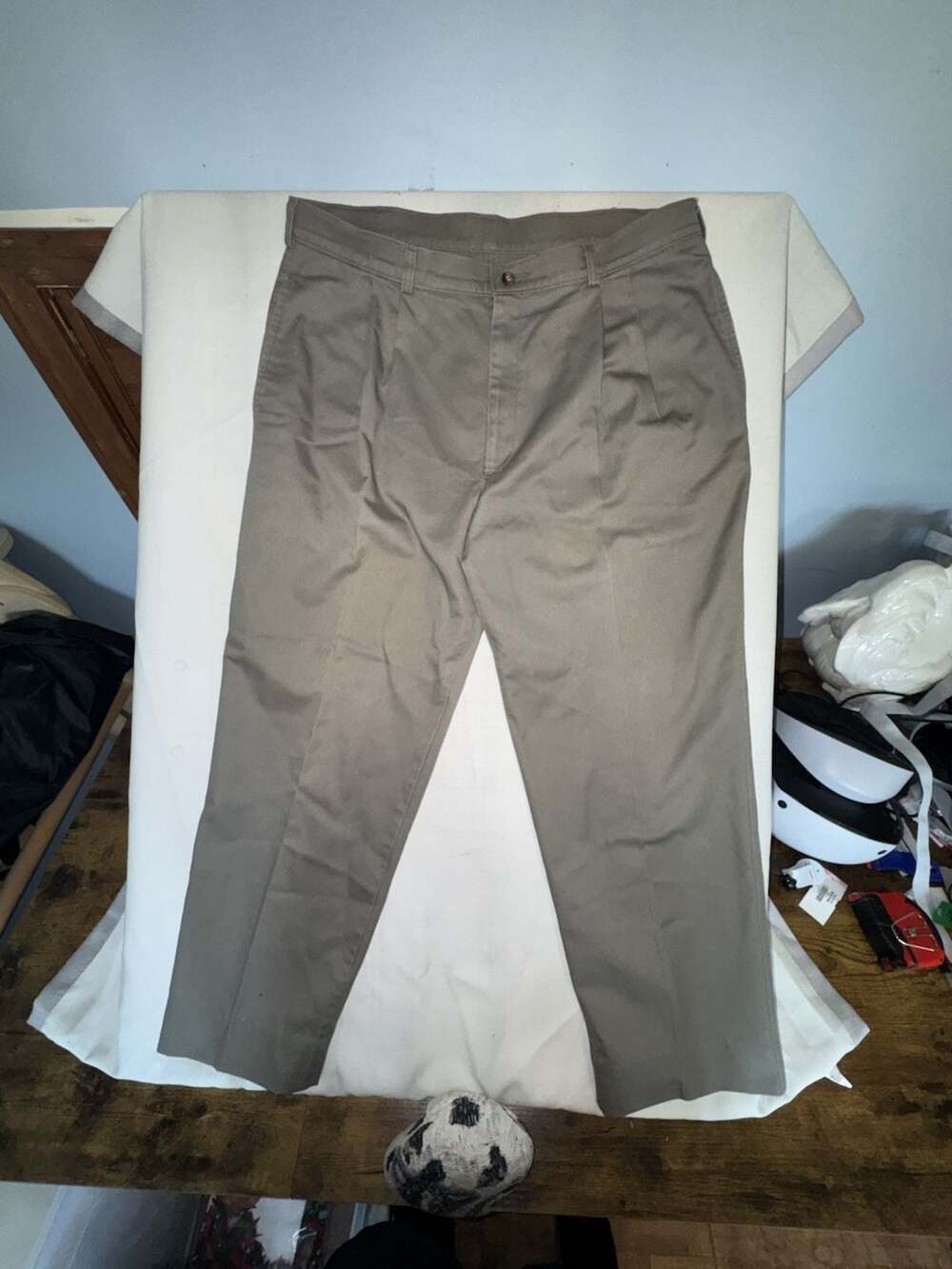 Duxbak Pleated Front Casual Pants Khaki Tan Size 38x30